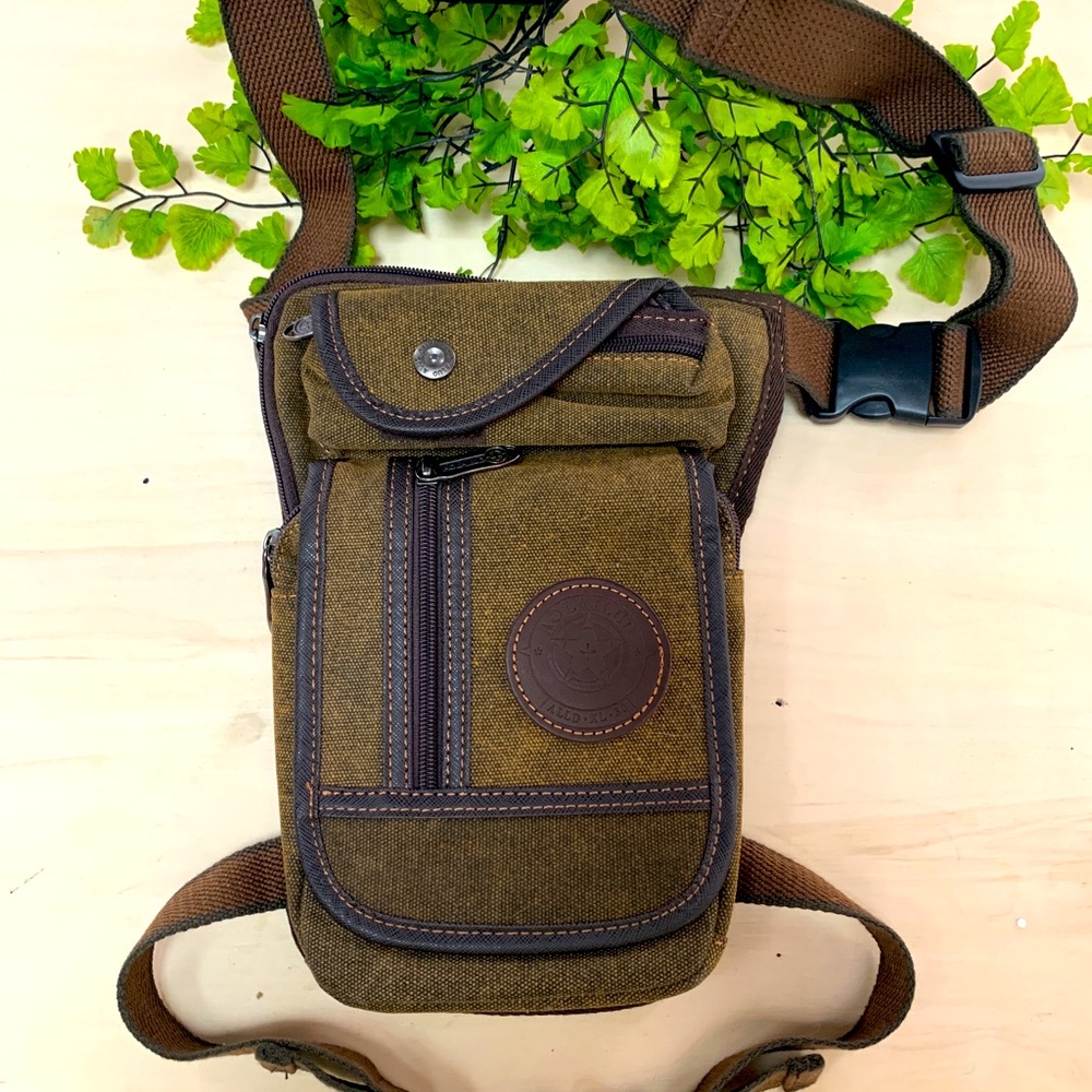 Motorcycle/Travel Leg Bag by Aolailud NWOT